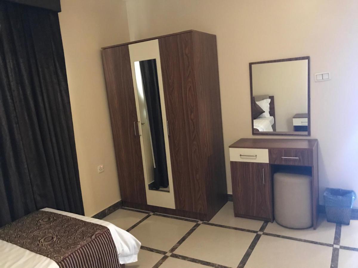 منتجع وشاليهات مورجان الشرق - للعائلات فقط - Dammam Zewnętrze zdjęcie